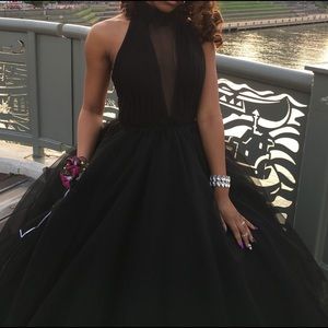 black tulle halter prom dress with pockets